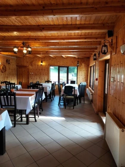 Restaurant traditional La Taverna Valea Doftanei