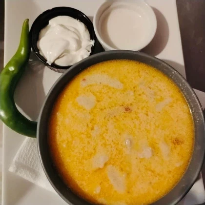 Ciorba de burta cu smantana si ardei