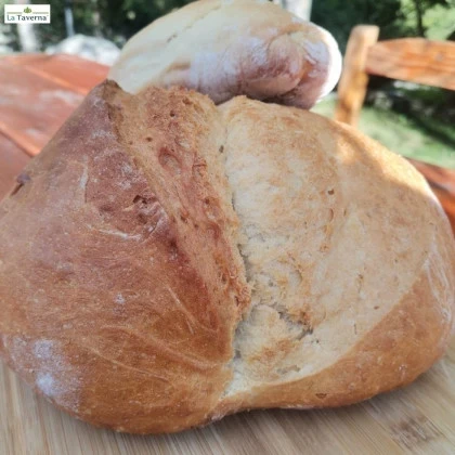 Paine alba cu cartofi coapta pe vatra 1000 gr La Taverna 09