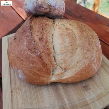 Paine alba cu cartofi coapta pe vatra 1000 gr La Taverna
