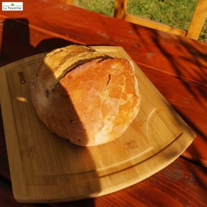 Paine alba cu cartofi coapta pe vatra 1000 gr La Taverna