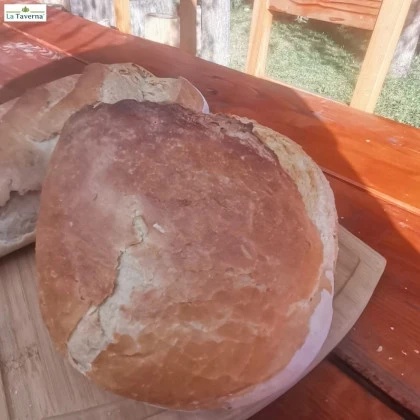 Paine alba cu cartofi coapta pe vatra 1000 gr La Taverna 12