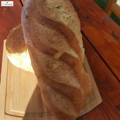 Paine alba franzela coapta pe vatra 500 gr La Taverna